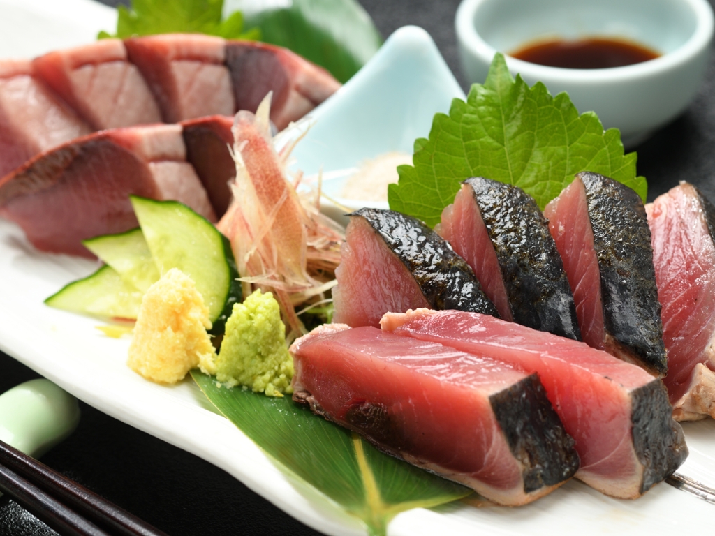 (公式サイト限定価格)【鮑の踊り焼&気仙沼直送カツオ(かつお)☆刺身もタタキも楽しめる旬味覚プラン】
