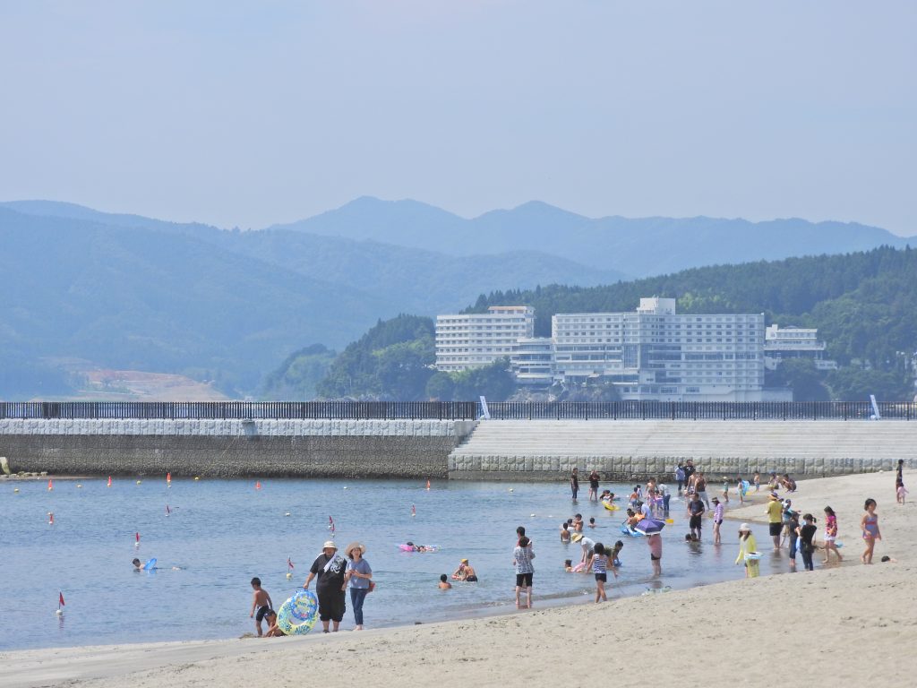 海水浴に行こう!!