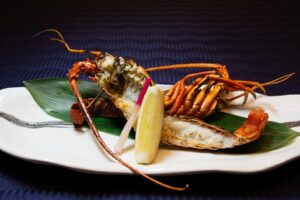 伊勢海老の料理をご紹介!!
