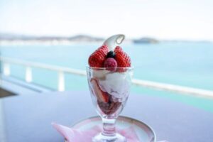 🍓春の訪れを味わう!贅沢ないちごパフェが新登場🍓